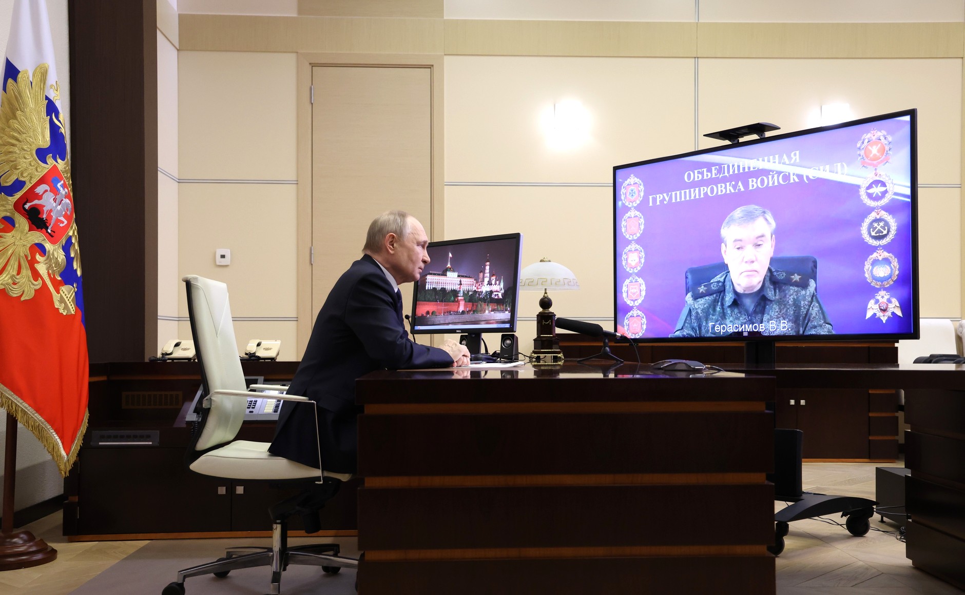 Poutine-Guerassimov_2025-04-26.jpg