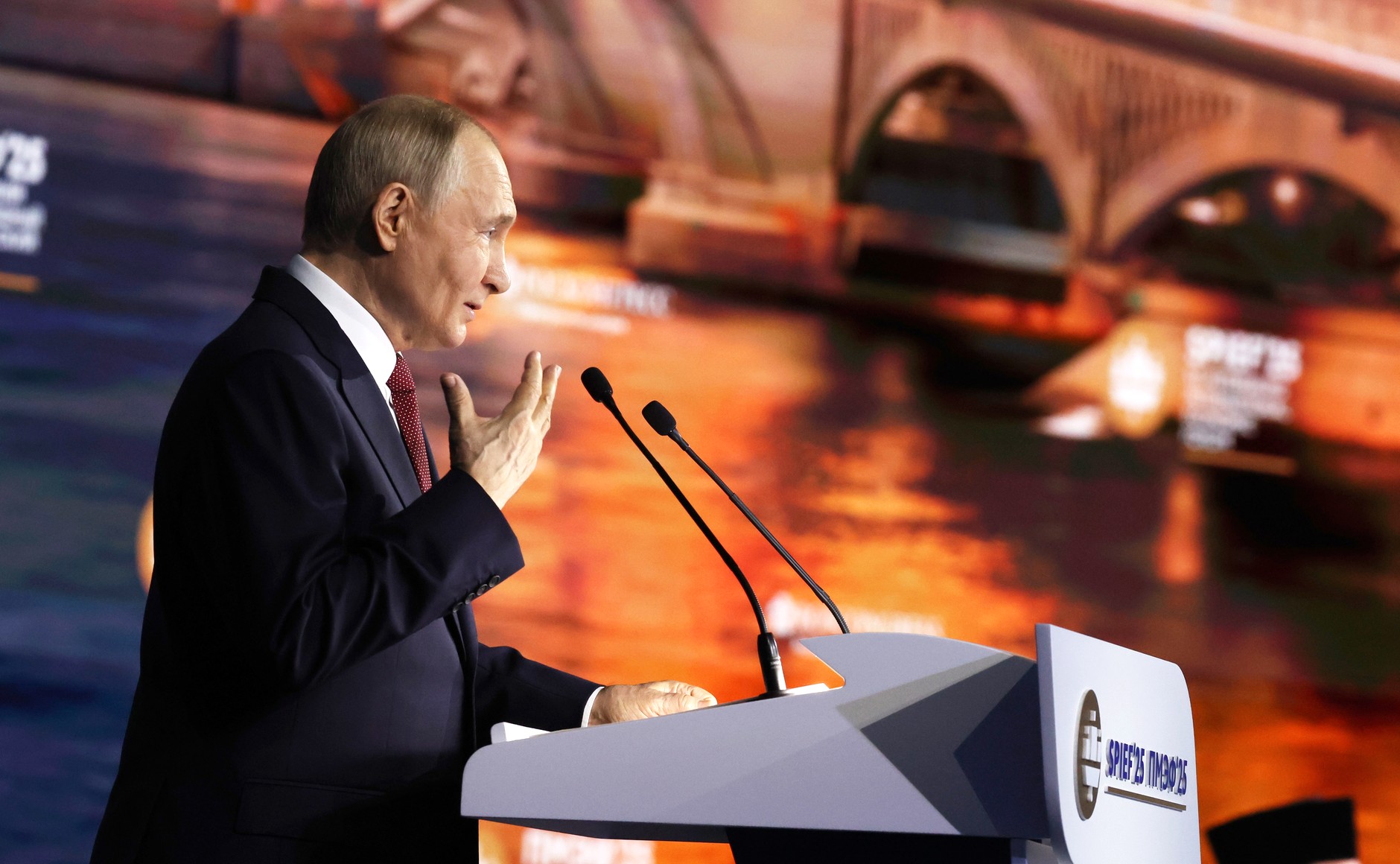 SPIEF-25_3_Putin1.jpg